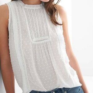 Gap Victorian Lace Blouse - Sz XS 40% OFF!!!
